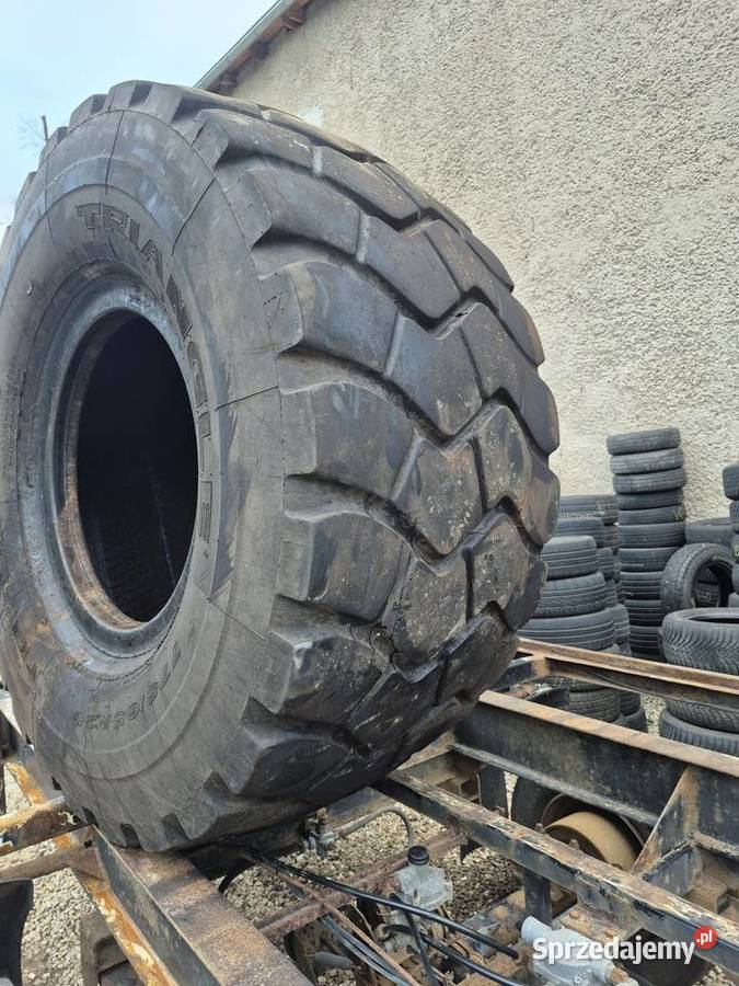 Opona 77565R29 Triangle