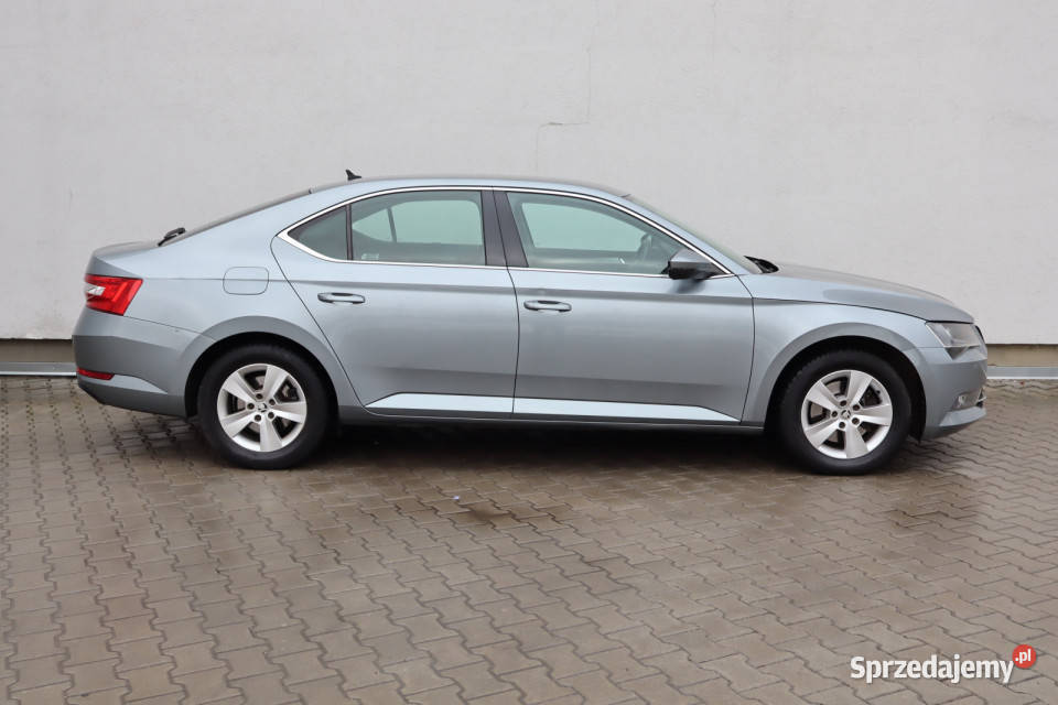 Skoda Superb 14 TSI