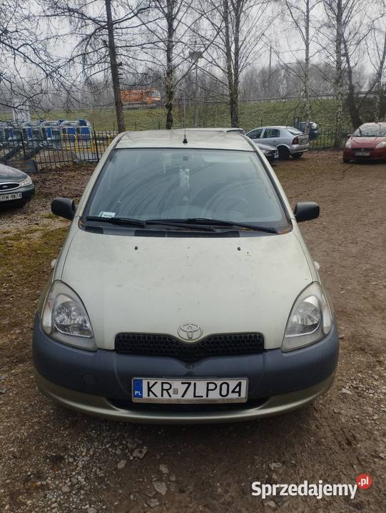 Toyota Yaris 5 drzwi idealna na miasto 3200 PLN 1000cm3 Kraków