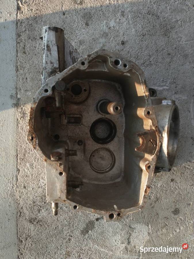 Dniepr Ural K750 Obudowa skrzyni biegów ze