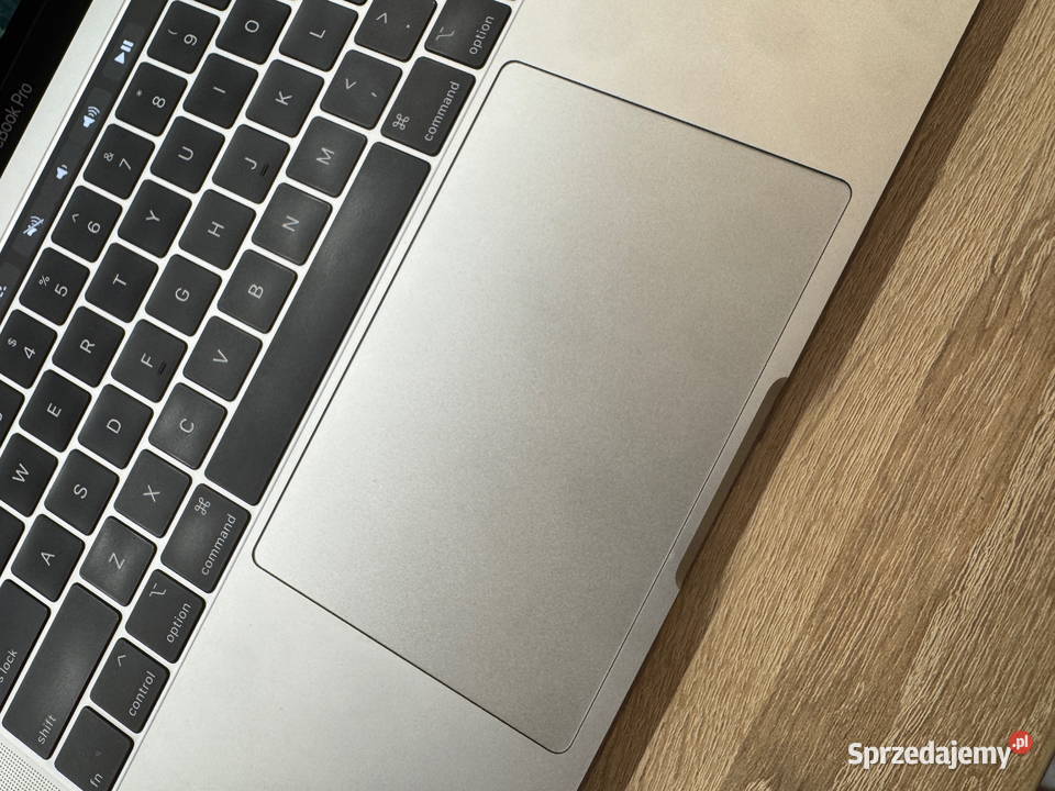 Apple MacBook Pro 13 2018 16GB256GBTouch mazowieckie Kobyłka sprzedam