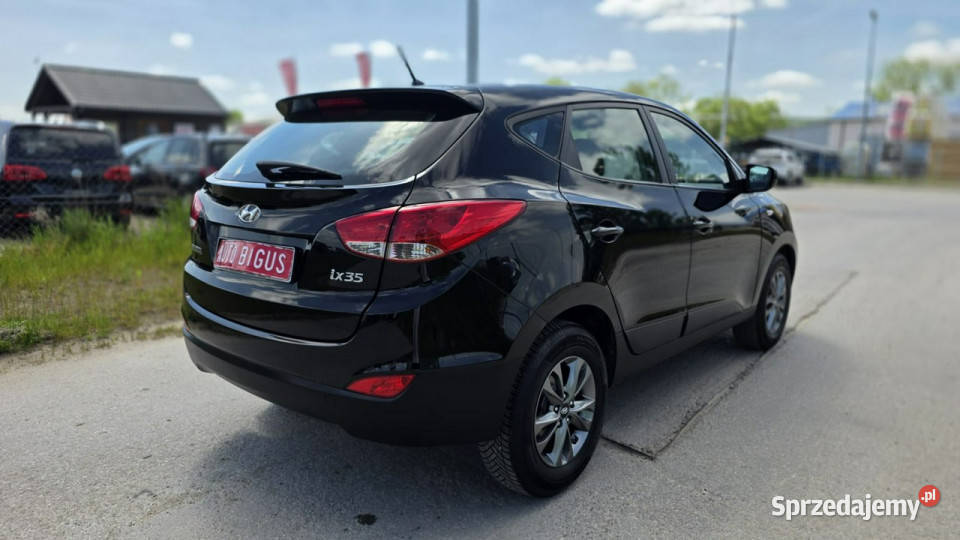 Hyundai ix35 mały przebieg ledy super stan benzyna pomorskie