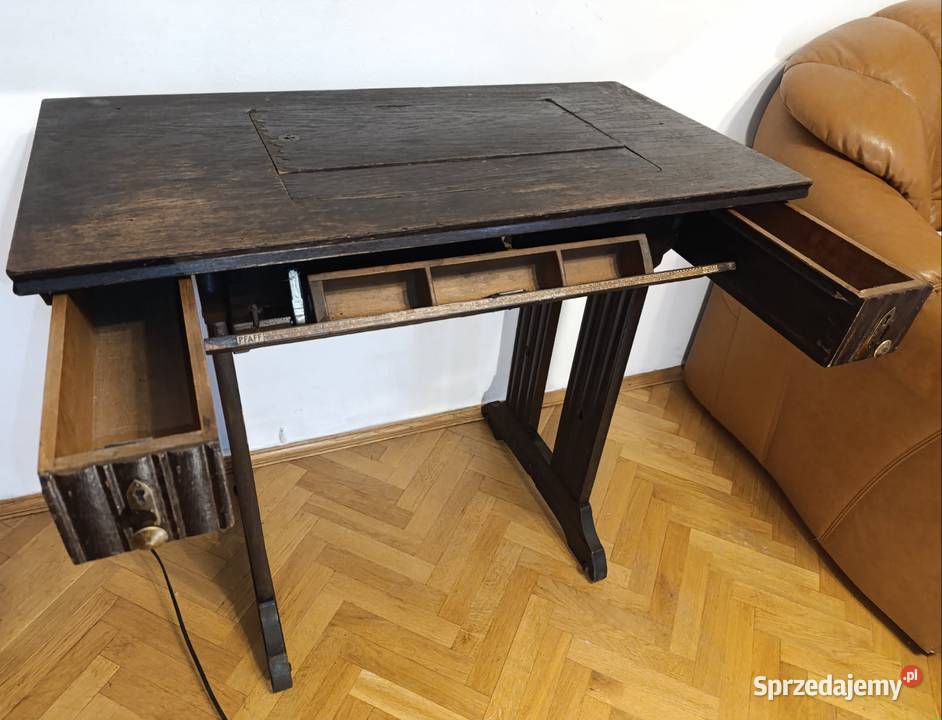 Stary przedwojenny stolik Antyk lite piękne Warszawa