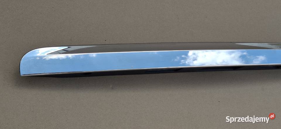 MERCEDES BKLASA W246 LISTWA BLENDA KLAPY osobowe Bieleń