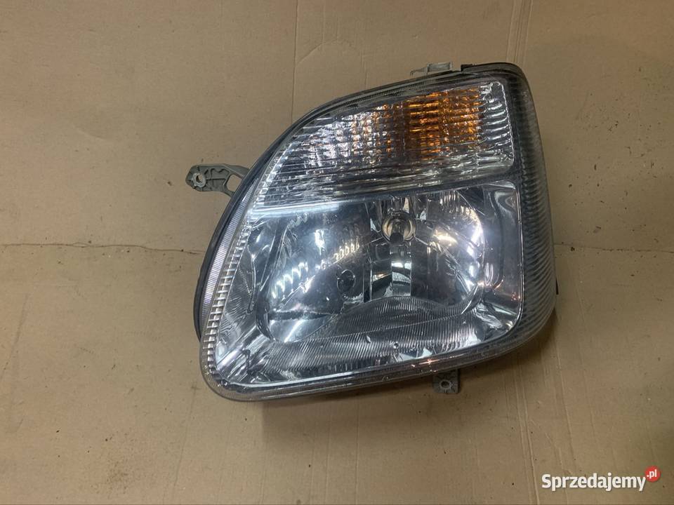 Reflektor lampa lewa przód przednia Suzuki wagon Szczecin