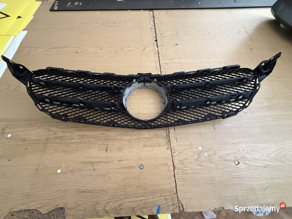 GRILL ATRAPA MERCEDES CKLASA W205 20142017R Kraków