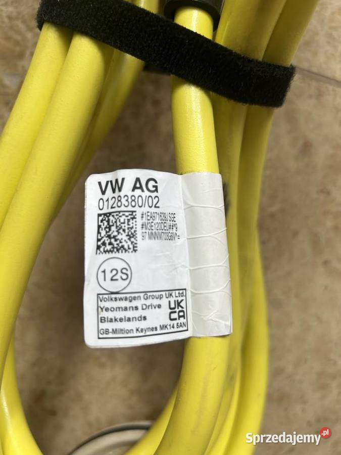 PRZEWÓD DO ŁADOWANIA AUT ELEKTRYCZNYCH Ładowarki samochodowe Sopot
