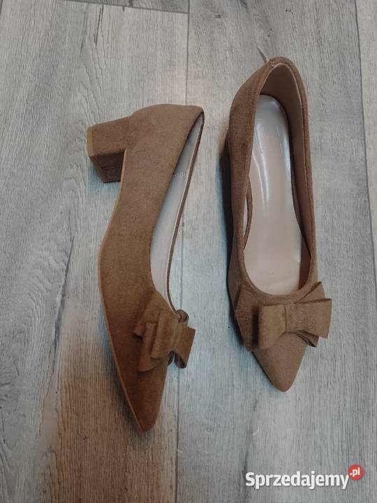 40 Beżowe czółenka wieczorowe NOWE Kraków