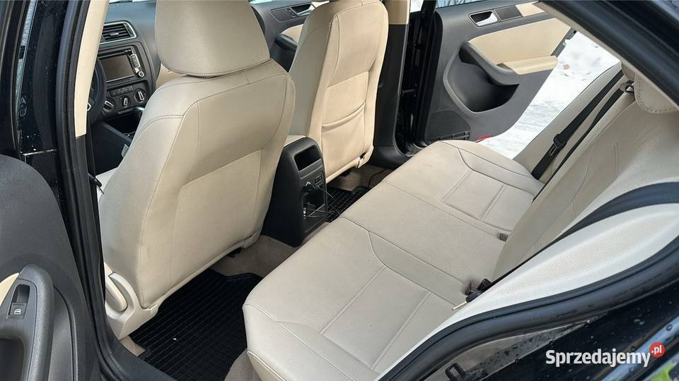 Volkswagen Jetta 25l BenzynaGaz Aktywny wydech Tarczyn