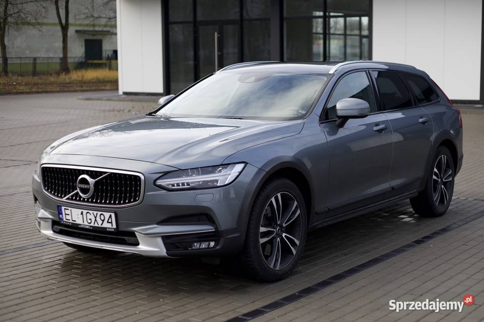 Volvo V90 Cross Country Pro światła LED Łódź sprzedam