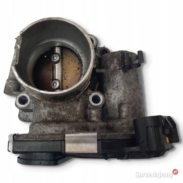 PRZEPUSTNICA Opel Corsa D 12 16V BOSCH 55562270