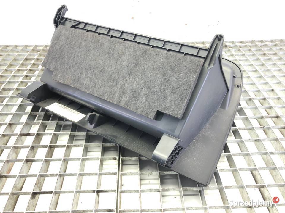 SCHOWEK PASAŻERA SKODA OCTAVIA III Hatchback