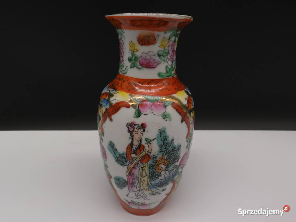 Chiński wazonwazonik Porcelanowy Famille Rose Raszków