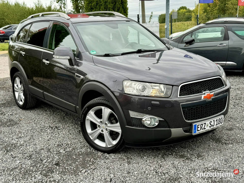 Chevrolet Captiva 4x4 7os 22d 184 Manual Super kamera cofania Captiva Zwoleń