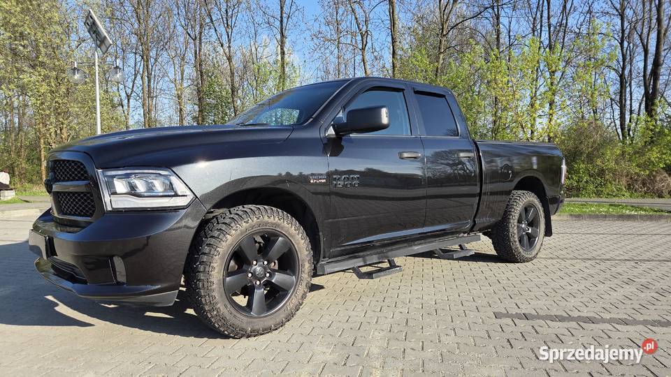 Dodge Ram 1500 HEMI 4 X 4 Super Stan Pierwszy Gdów sprzedam