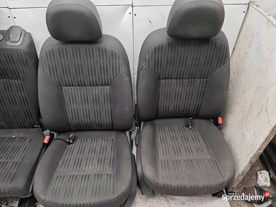Opel Zafira C FOTEL FOTELE KIEROWCY PASAŻERA TYŁ sprzedam