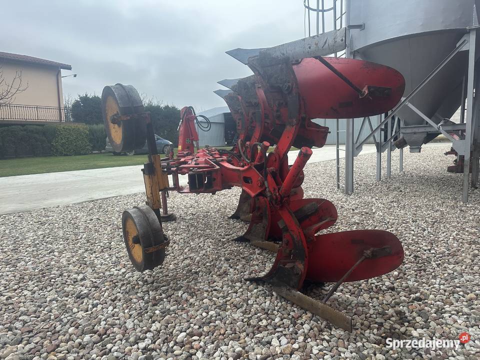 Pług obrotowy Pottinger Servo Nova 3 90150 mazowieckie Gutowo-Górki