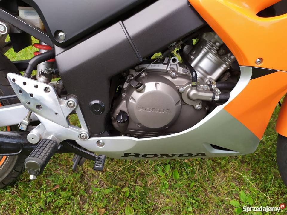 Honda CBR 125r SUPER STAN nieuszkodzony łódzkie Pajęczno