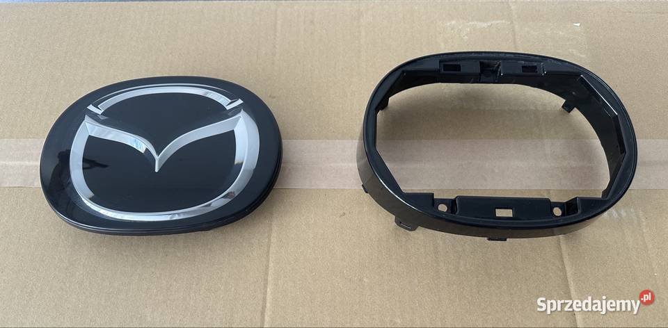 Mazda CX5 KF Znaczek pod radar podstawa znaczka mazowieckie