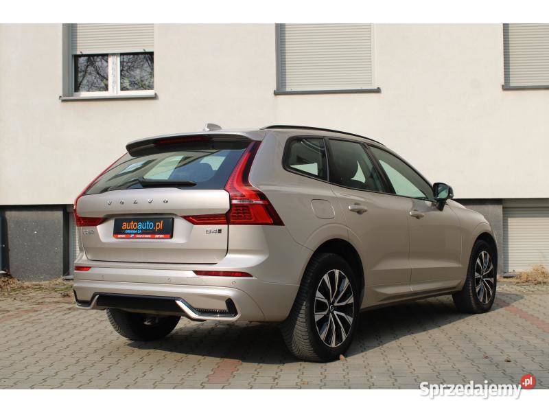 Volvo XC60 2023 prod BEZWYPADKOWY 38 Rok produkcji 2023 Warszawa