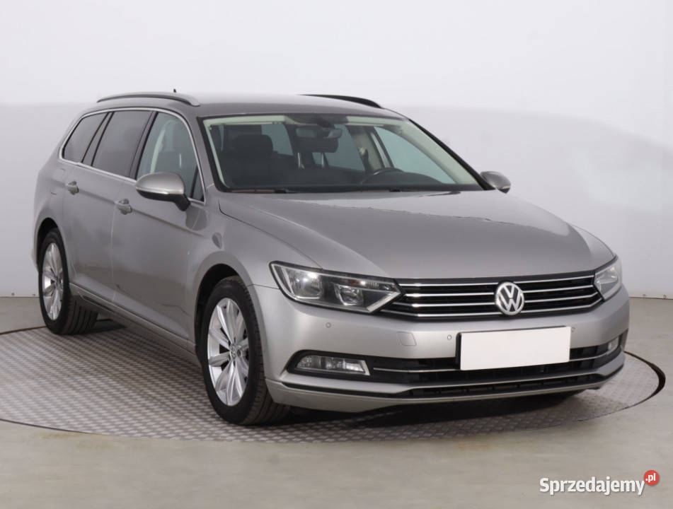 VW Passat 20 TDI czujnik zmierzchu