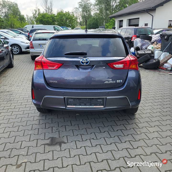 Toyota Auris Hybryda Góra Kalwaria