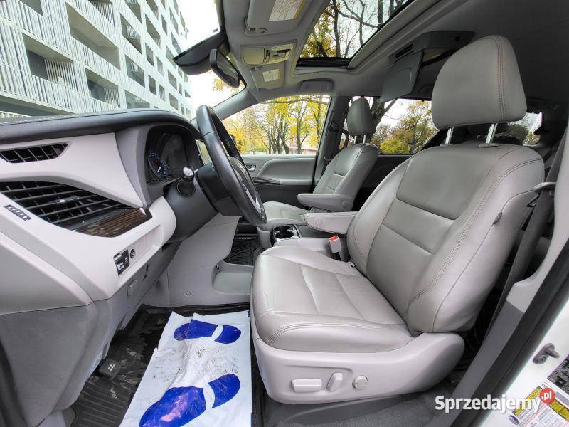 XLE AWD4X4 V6 35l benzyna 300Dokumentacja Sienna Warszawa