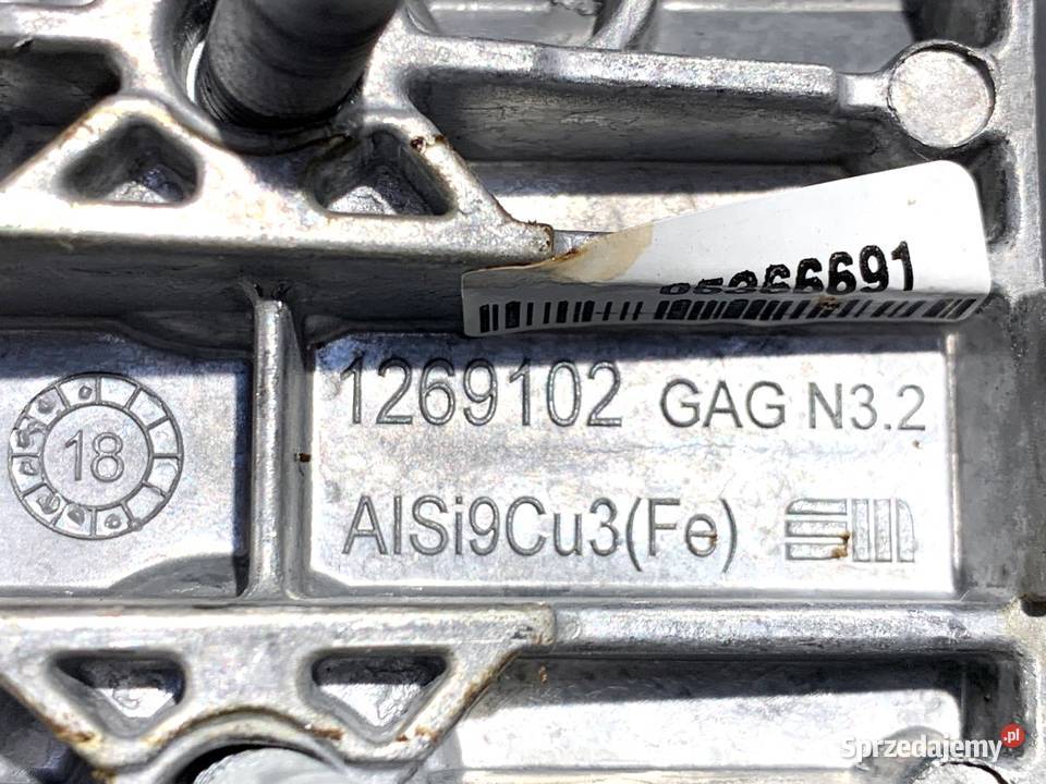 PODŁOKIETNIK BMW F48 Crossover 1296887 osobowe sprzedam