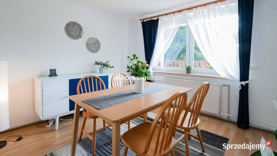 Dom wolnostojący 380m2 Łazy