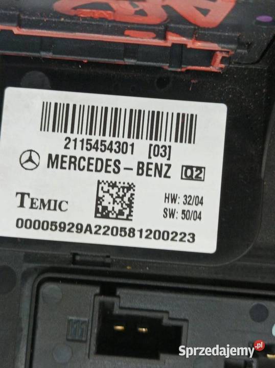 SKRZYNKA BEZPIECZNIKÓW 2115454301 MercedesBenz Rok produkcji 2005 świętokrzyskie sprzedam