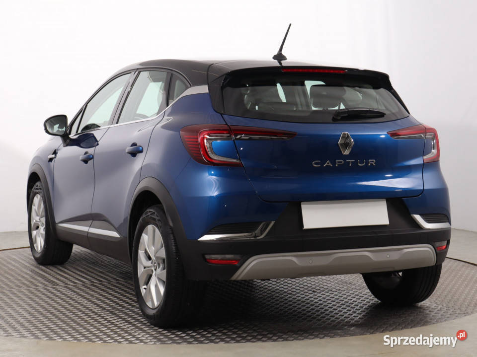 Renault Captur 10 TCe czujnik parkowania