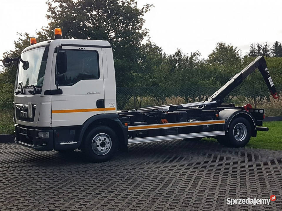 MAN TGL 12220 HAKOWIEC 4x2 KLIMA HAKOWIEC DO serwisowany w ASO Poręba