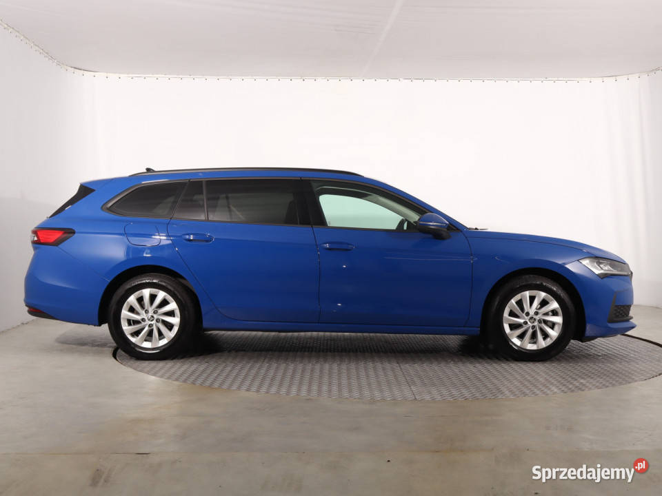 Skoda Superb 15 TSI 1498cm3 Katowice
