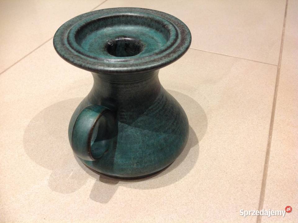 Zielony Ceramiczny Świecznik z Uchwytem odcienie zieleni