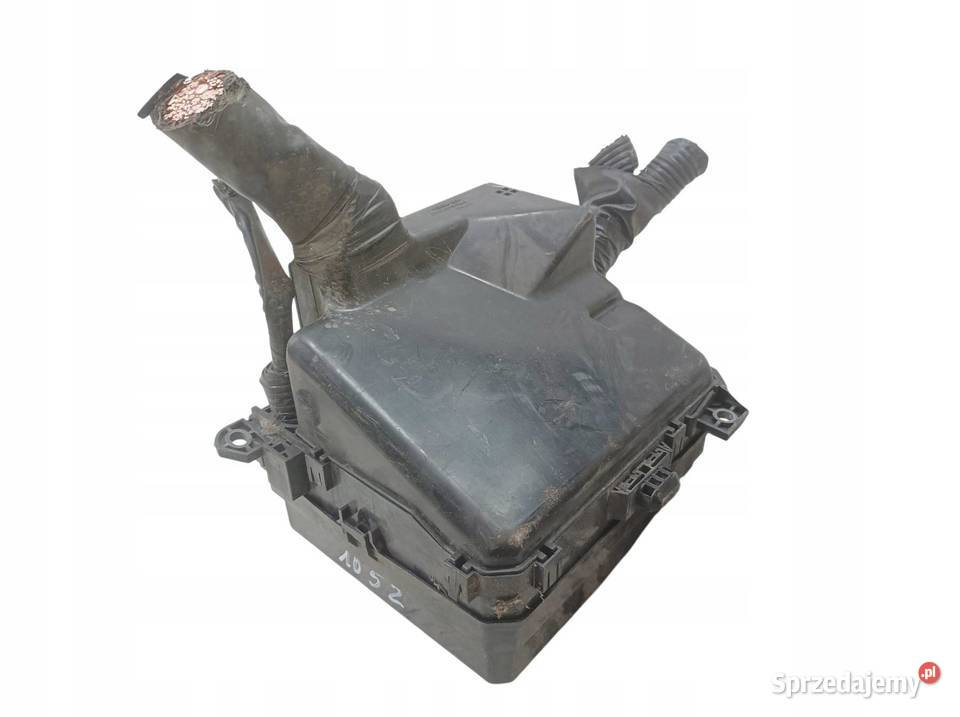 SKRZYNKA BEZPIECZNIKÓW 20 D 140 Mitsubishi