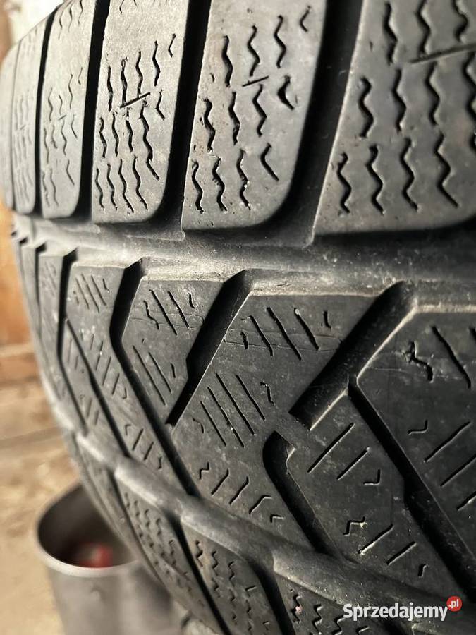 Opony Pirelli sottozero 3 24550 R18 Opony Lidzbark