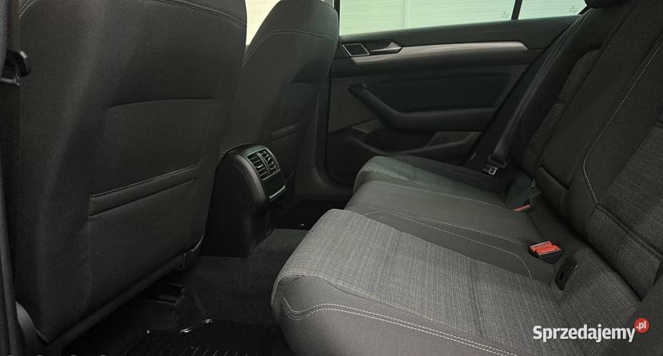 VW Passat B8 2020 TDI 150 DSG Warszawa