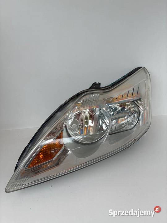 Ford focus 2 II lift 8M5113W030AE LAMPA PRZÓD Słowikowo sprzedam