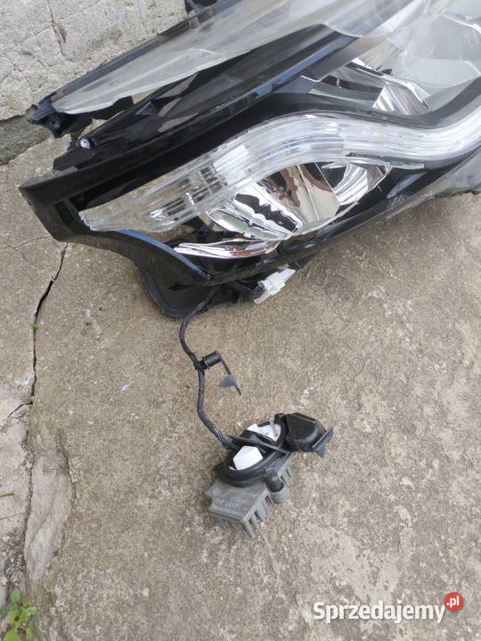 Iveco sway Lampa prawa FULL LED Moduły Poświętne