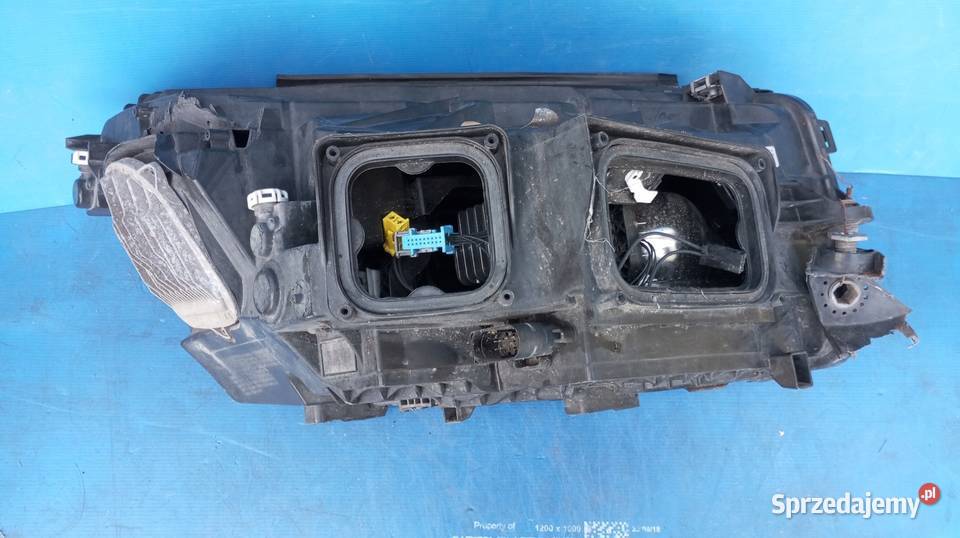 LAMPA LEWY PRZÓD REFLEKTOR EU FULL LED