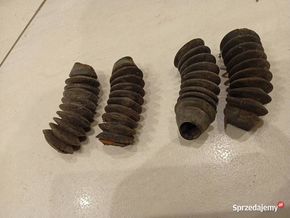 Gumy drzwi przelotki na przewody łączniki Bychawa