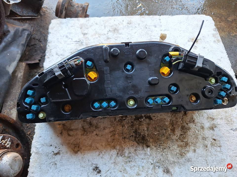 Licznik Zegar Mercedes W210 Okular osobowe lubelskie Wisznice