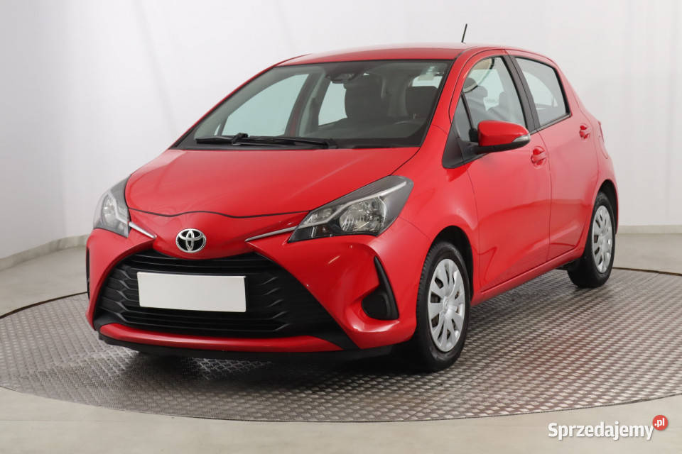 Toyota Yaris 10 VVTi gniazdo USB śląskie Zabrze