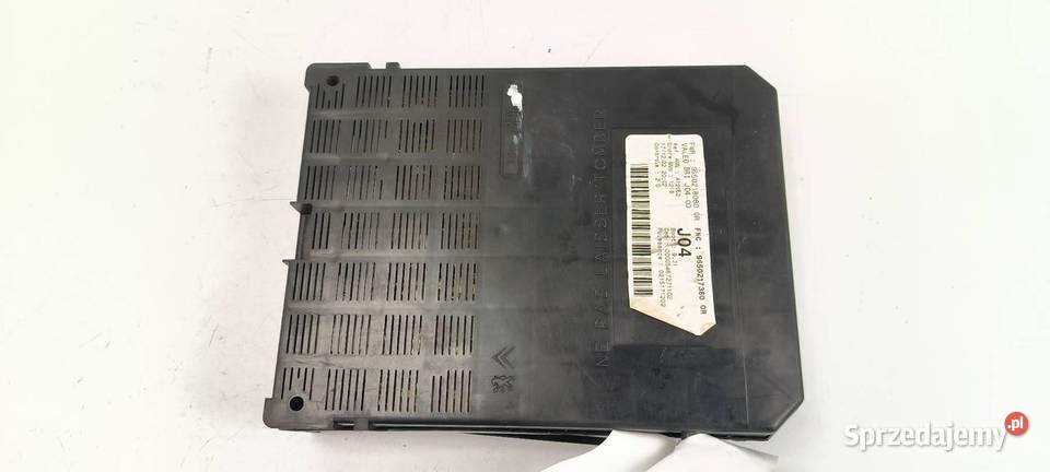 SKRZYNKA BEZPIECZNIKÓW PEUGEOT 307 9650218080 Lipno