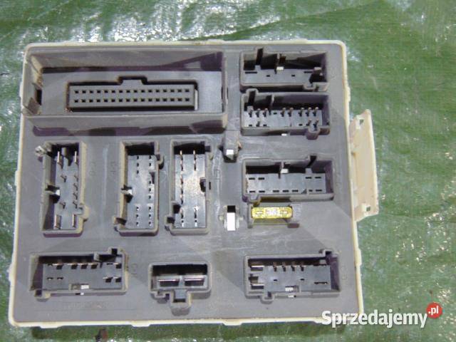 SKRZYNKA BEZPIECZNIKÓW CONNECT TDCI 7T1T14A073BB