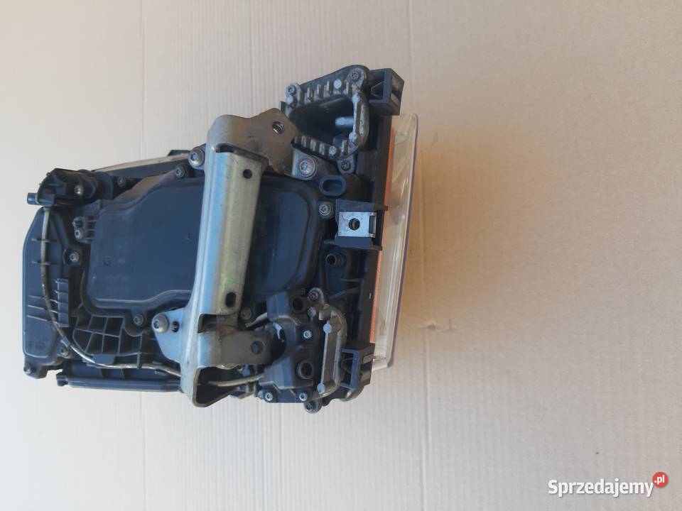 SCANIA R S REFLEKTOR PRAWY LAMPA PRAWA FULL LED ciężarowe Lampy przednie Trzciel sprzedam