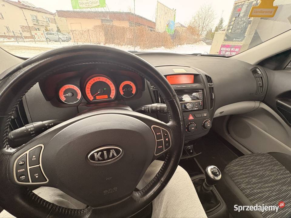 Kia ceed 16 benzyna 2007r Zamość