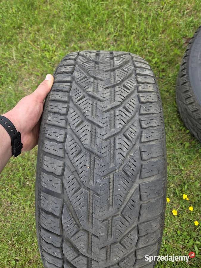 Opony Kormoran Snow r18 24540 2 i 22540 2 zima sprzedam