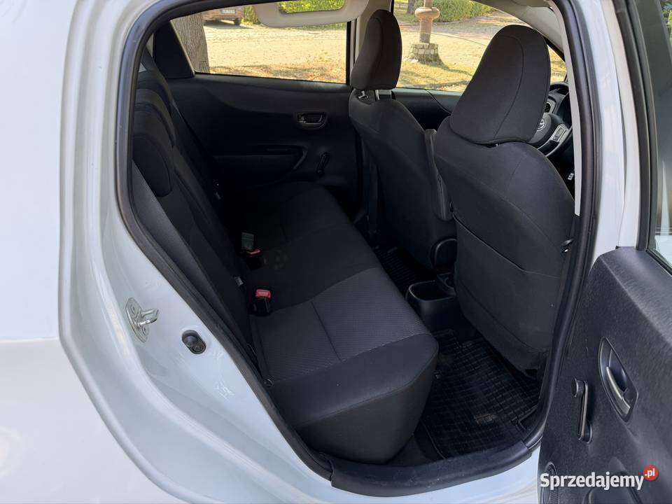 Toyota Yaris Salon Polska navi kamera cofania małopolskie sprzedam