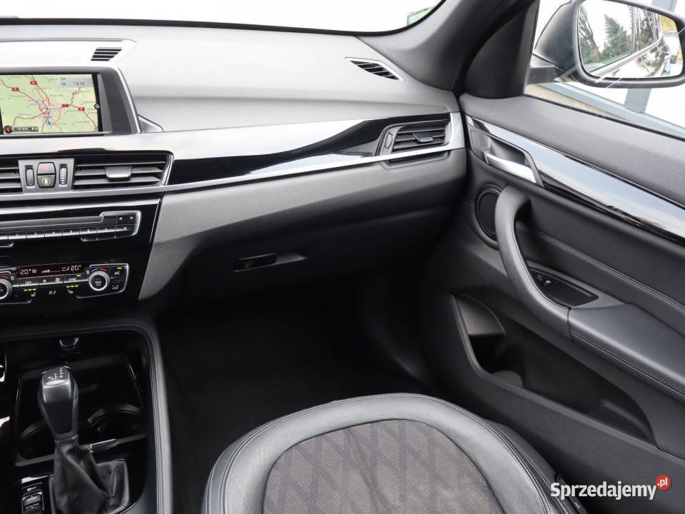 BMW X1 sDrive18d czujnik deszczu
